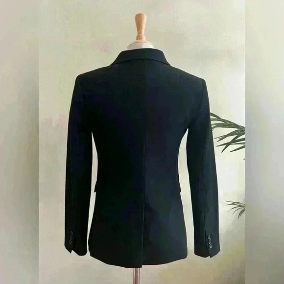 Banana Republic Black Blazer Jacket | 00P | Gray Lilac Lining | Petite - Picture 2 of 7